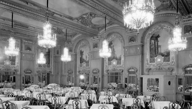 The Venetian Dining Room was one of three dining rooms  in the elegant Book-Cadillac Hotel  in the 1920s. The hotel also had a coffee shop and a tea room.