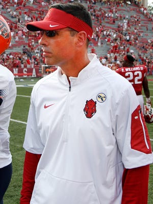Dan Enos reportedly is leaving Michigan after a brief stay on coach Jim Harbaugh’s staff to become associate head coach and coach quarterbacks at Alabama, according to a sourced report.