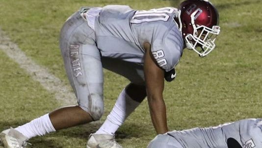 Taylor Upshaw: DE, Braden River, Bradenton, Fla., 6-5, 240, three stars. Once Florida fired coach Jim McElwain, Upshaw began to look elsewhere and his landing spot was Michigan. He revealed his commitment on Nov. 24. Upshaw, who enrolled early at Michigan, is the son of Regan Upshaw, a first-round NFL selection in 1996 who played defensive tackle in the league through 2004. STATUS: Signed.