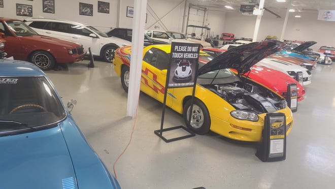 Lingenfelter Collection: Gallery #3