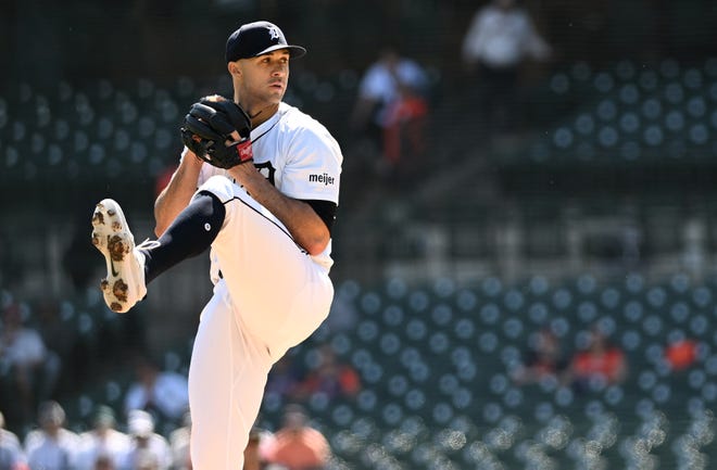 Detroit Tigers pitcher Jack Flaherty delivers a pitch in the first inning against the St. Louis Cardinals at Comerica Park in Detroit on Tuesday, April 30, 2024.