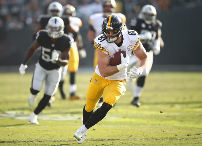 Tight end Jesse James reportedly has reached an agreement with the Lions.
