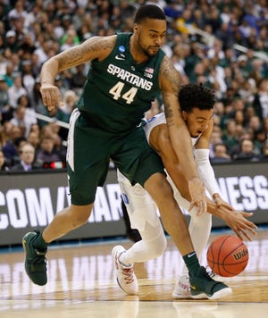 Since returning for the Big Ten tournament, Ward has averaged 5.9 points (43.2 percent shooting) and 4.1 rebounds in 13.1 minutes over the last seven games.