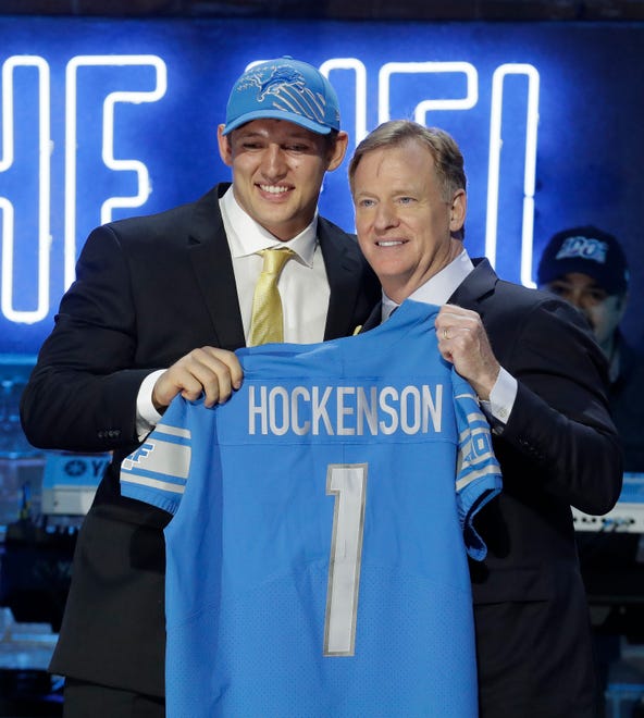 Iowa tight end T.J. Hockenson poses with NFL Commissioner Roger Goodell after the Detroit Lions selected Hockenson in the first round.