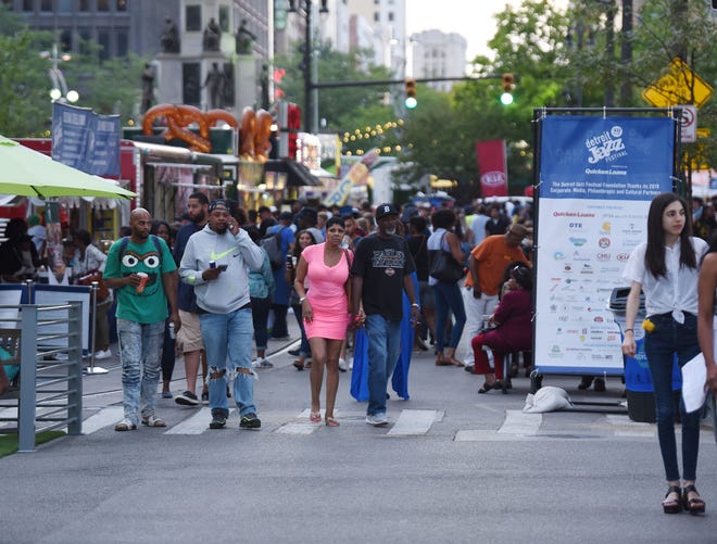 A large crowd came out for the first day of the 40th Jazz Festive in downtown Detroit.
