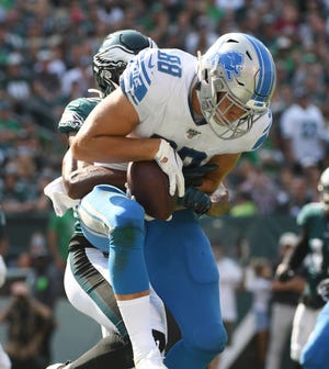 Lions tight end T.J. Hockenson has 15 catches in the first five games of his rookie season.