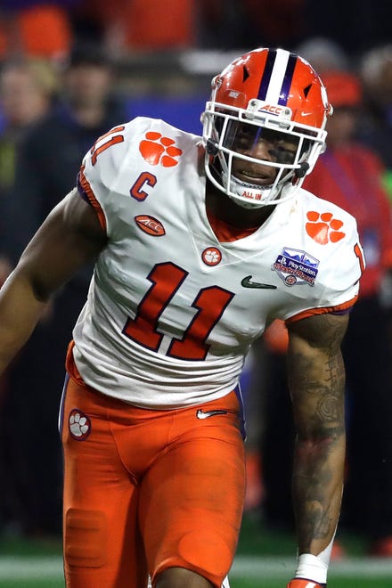 10. Cleveland Browns — Isaiah Simmons, LB, Clemson: Assuming Odell Beckham Jr. sticks in Cleveland, and there’s still good reason to lean that way, the Browns can address the team’s middling defense with Simmons, a hybrid linebacker/safety who can be deployed a number of ways by new defensive coordinator Steve Wilks.