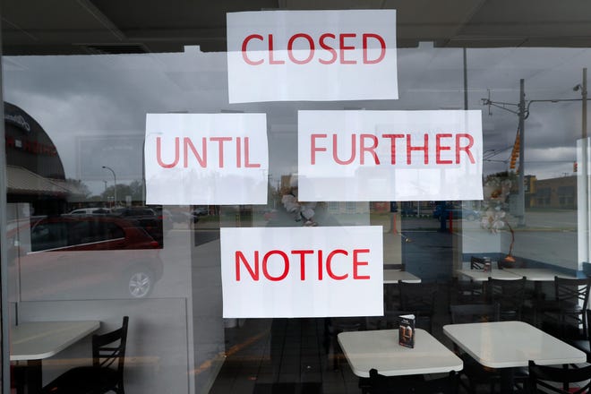 Vasi's Cafe is shown closed in St. Clair Shores on Friday, May 8, 2020. Many restaurants have closed due to the coronavirus pandemic.
