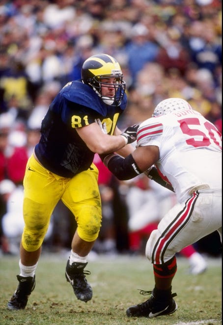 DEFENSIVE LINE – Glen Steele, 1994-97: Steele was voted the team’s top defensive lineman in 1997 and helped the Wolverines go undefeated and earn a share of the national title. He had 45 tackles for loss during his career and his 24 sacks rank him tied for fourth.