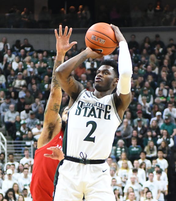 Rocket Watts, Michigan State: Watts’ game started to take off down the stretch, which raised hope for what he can accomplish in 2020-21. Over the final month of the season, he emerged as one of the Spartans' top two-way threats who could score in bunches (21 points at Illinois; 21 points vs. Iowa) and lock down defensively on the perimeter. With Cassius Winston no longer around to run the show, Watts will be counted to take over the offensive reins and be more than just a third guy.