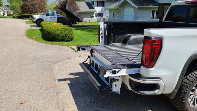 The 6-way Multipro tailgate on the 2020 GMC Sierra AT4 can do everything but that — it can't be used as a dump truck.