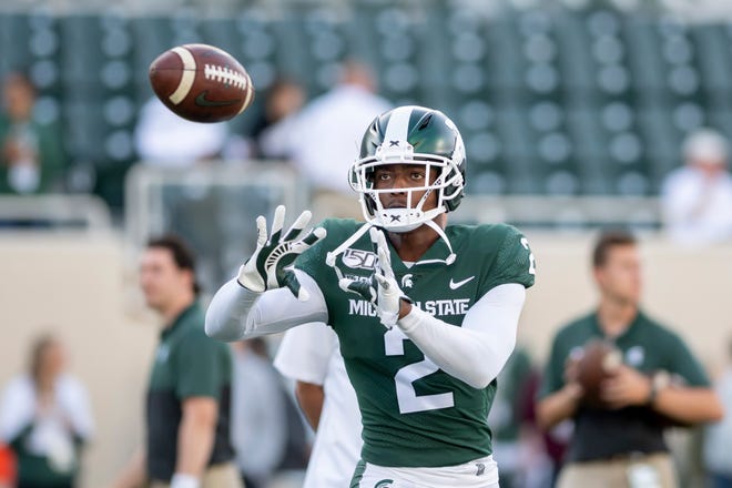 Michigan State – Julian Barnett, CB: After playing wide receiver last season as a true freshman, the Belleville native is flipping back to defense after coming to Michigan State as one of the top-rated cornerbacks in the 2019 class. Barnett is highly skilled and could be the next great MSU corner while still possessing the ability to take some snaps on offense, making him a critical piece to the Spartans’ game plan.