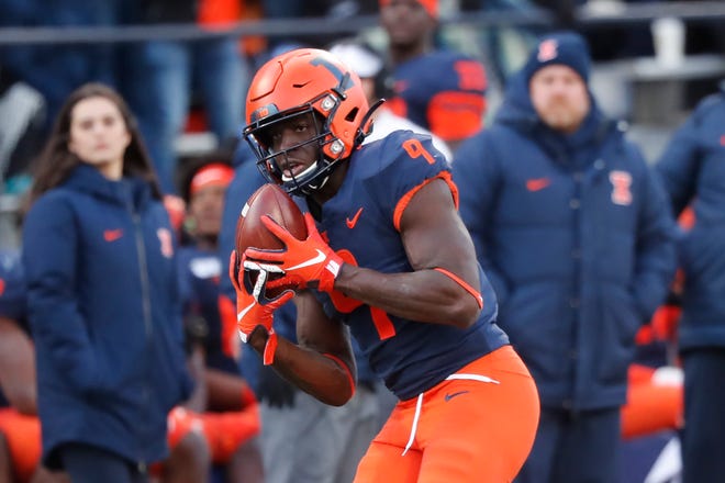 Illinois – Josh Imatorbhebhe, WR: After transferring from Southern Cal following his sophomore season, Imatorbhebhe provided an immediate spark for the Illini offense, catching 33 passes for 634 receiving yards and nine receiving touchdowns. Michigan State fans remember his four receptions for a career-high 178 yards, including a career-long 83-yard touchdown in a stunning comeback win for Illinois.