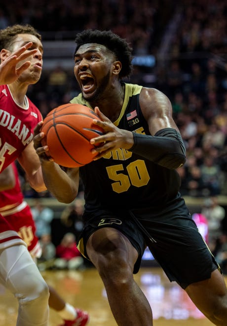 9. Purdue: There’s plenty changing for the Boilermakers as center Matt Haarms and wing Nojel Eastern both left the program this offseason after the team failed to reach the .500 mark in Big Ten play. They’ll be relying heavily this season on center Trevion Williams, who emerged last season as a scoring threat in the low post and could play himself into All-Big Ten contention this season. Continued progress from guards Eric Hunter Jr. and Sasha Stefanovic will be critical for the Boilermakers.