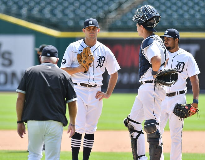 From left, Tigers manager Ron Gardenhire comes out to make a pitching change, taking pitcher Matthew Boyd out of the game in the fifth inning. Standing near the mound are catcher Grayson Greiner and infielder Jeimer Candelario.