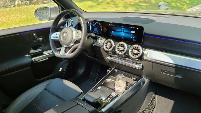 The handsome interior of the 2020 Mercedes GLB is marred only by a useless touchpad in the console.