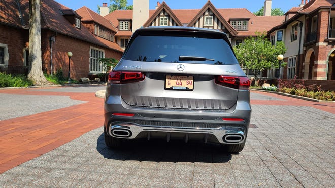 Rear view of the 2020 Mercedes GLB.
